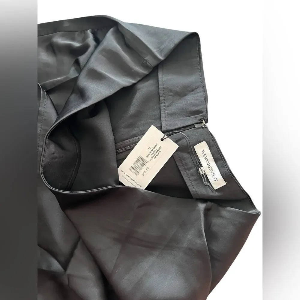 💙Weworewhat Satin Charmeuse Mini Slip Skirt - Picture 4 of 6